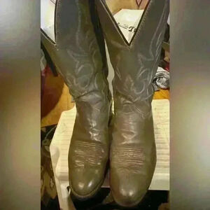 Men’s Brown HONDO Boots Size 9.5 D